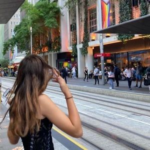 Meet your Posher, Eva